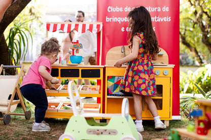 Festas | Brinquedos educativos e montessori é com o Clube.toys!