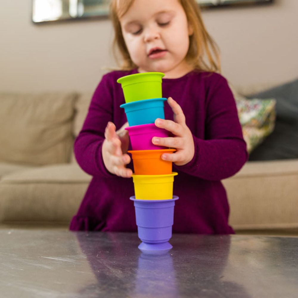 Copinhos de Sucção | Aluguel de brinquedos educativos por assinatura é com o Clube.toys!